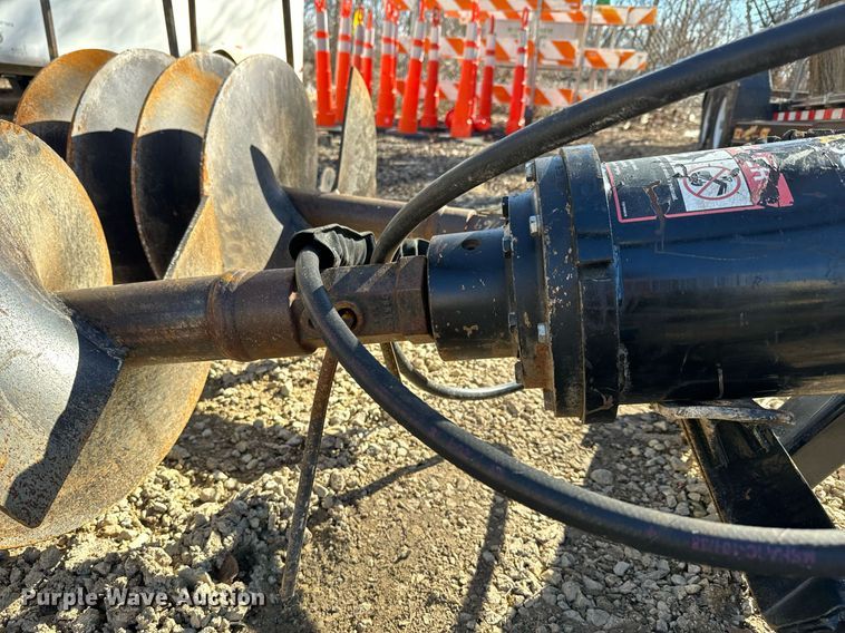 image for item NF9312 John Deere  PA30R skid steer auger