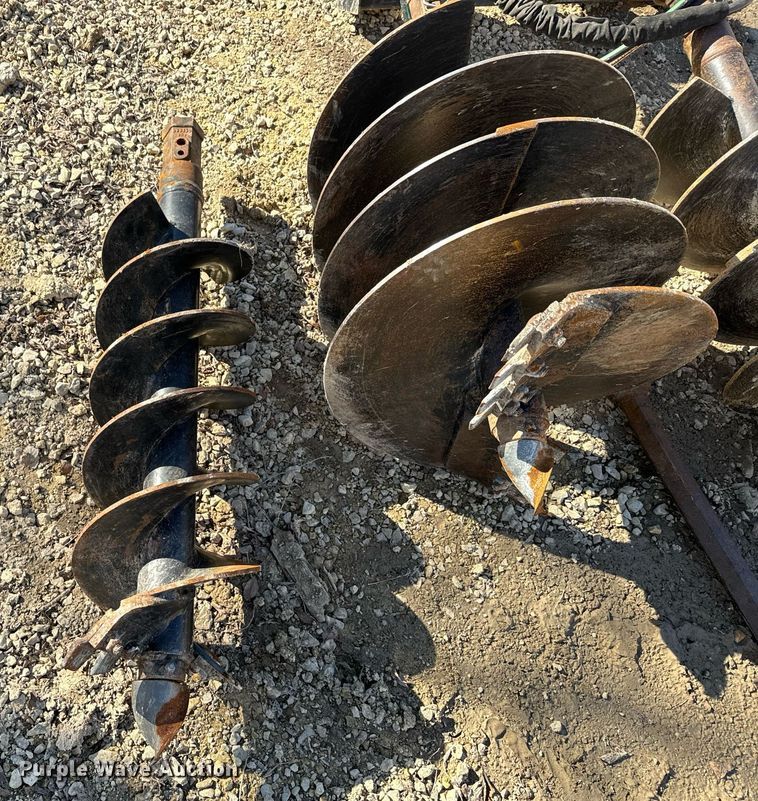 image for item NF9312 John Deere  PA30R skid steer auger