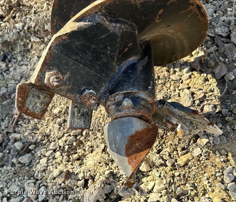 image for item NF9312 John Deere  PA30R skid steer auger