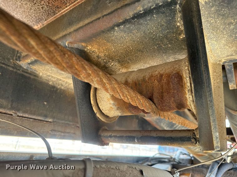 image for item NF9340 1993 Clement roll-off container trailer