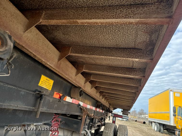 image for item NF9340 1993 Clement roll-off container trailer