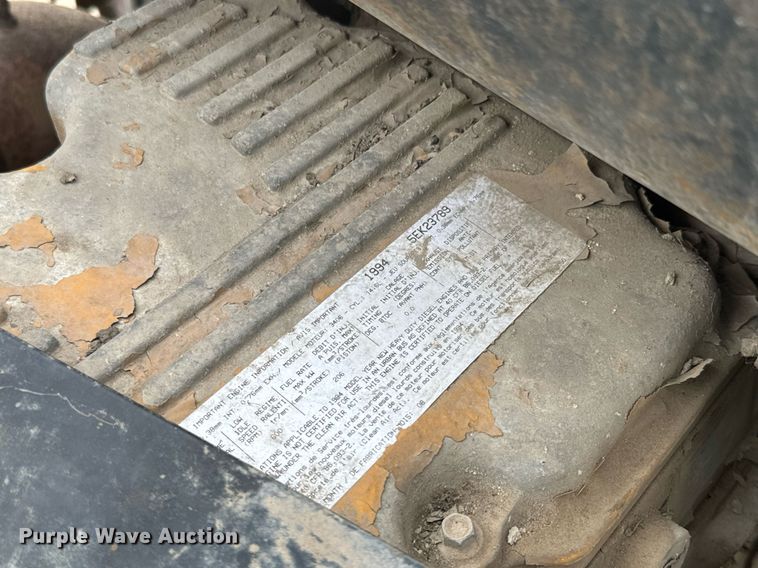 image for item NF9341 1995 Peterbilt  377 semi truck