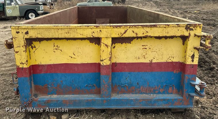 image for item NF9342 Roll-off dumpster