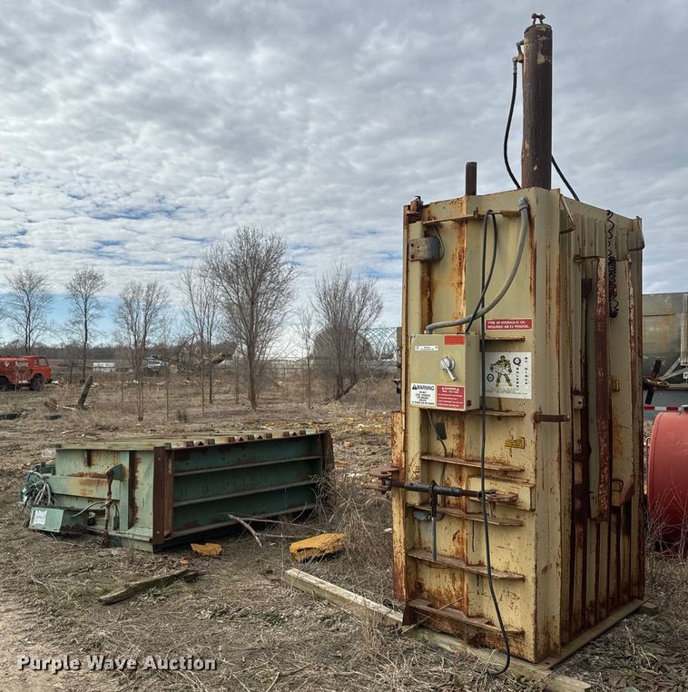 image for item NF9344 (2) cardboard balers