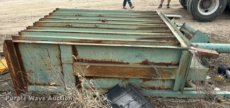 image for item NF9344 (2) cardboard balers