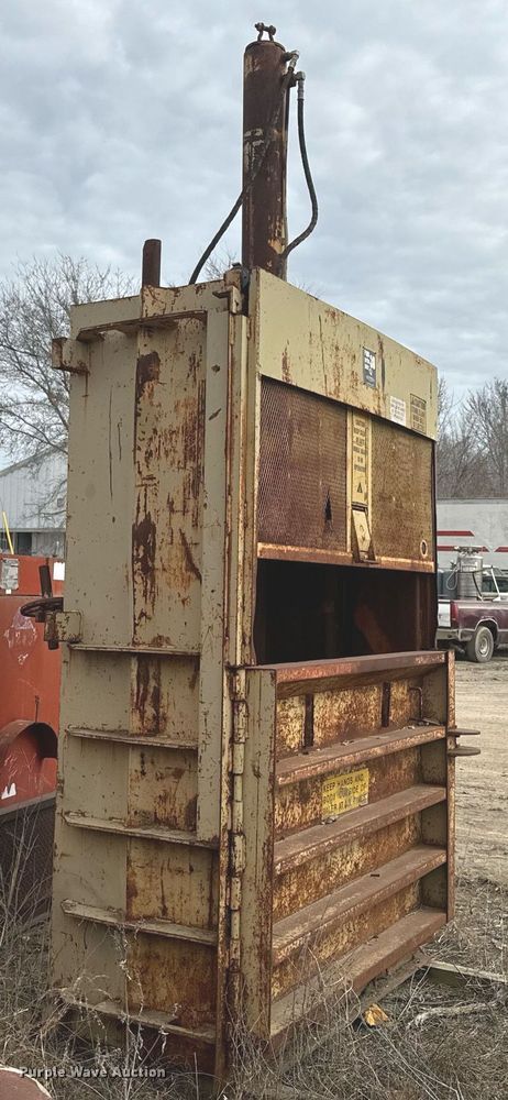 image for item NF9344 (2) cardboard balers