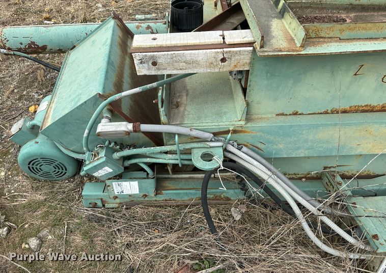 image for item NF9344 (2) cardboard balers