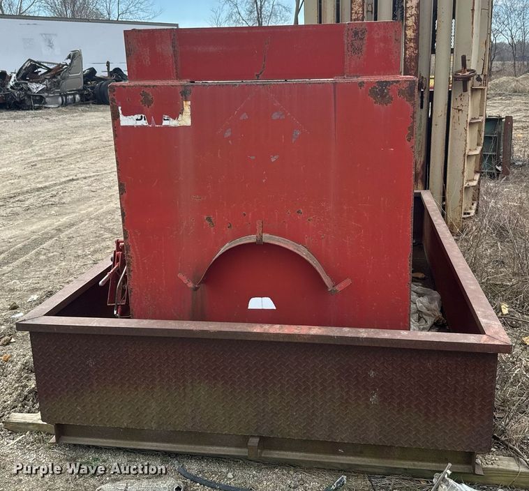 image for item NF9345 1992 Tri State fuel tank