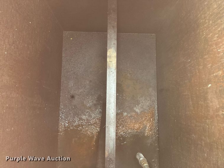 image for item NF9345 1992 Tri State fuel tank