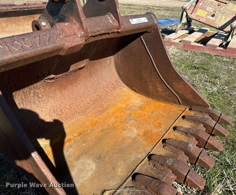 image for item NF9361 Excavator bucket
