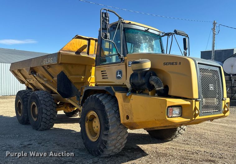 image for item NF9367 2014 John Deere 300D Series II haul truck