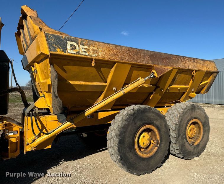 image for item NF9367 2014 John Deere 300D Series II haul truck