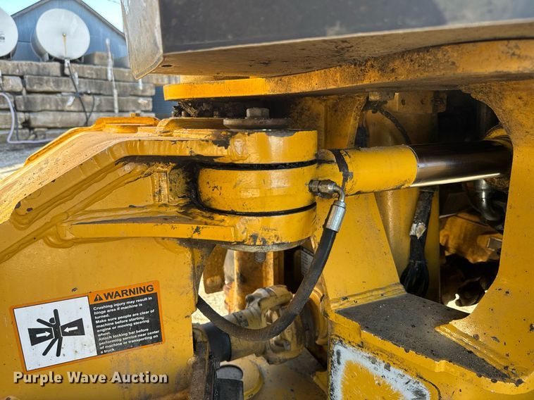 image for item NF9367 2014 John Deere 300D Series II haul truck