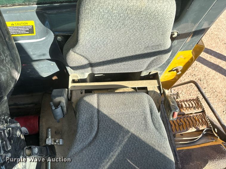 image for item NF9367 2014 John Deere 300D Series II haul truck