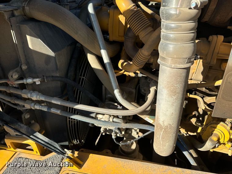 image for item NF9367 2014 John Deere 300D Series II haul truck