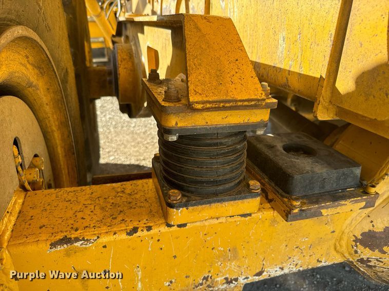 image for item NF9367 2014 John Deere 300D Series II haul truck