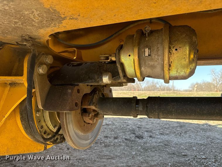 image for item NF9367 2014 John Deere 300D Series II haul truck