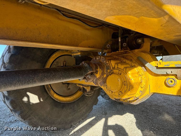 image for item NF9367 2014 John Deere 300D Series II haul truck