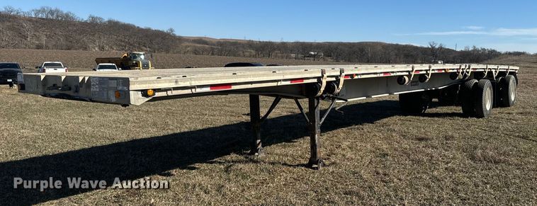 image for item NF9368 1997 Ravens flatbed trailer
