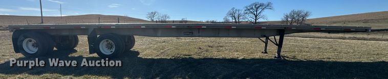 image for item NF9368 1997 Ravens flatbed trailer