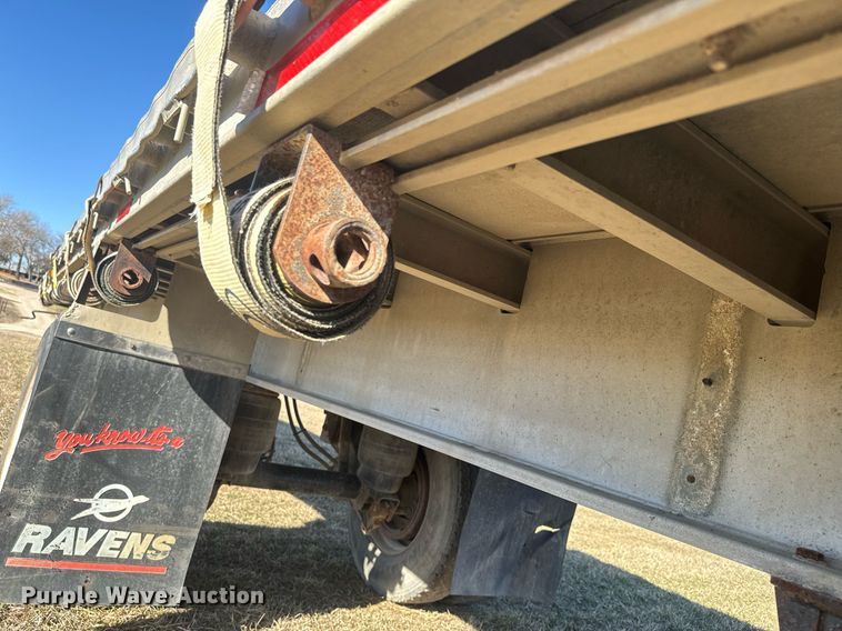 image for item NF9368 1997 Ravens flatbed trailer