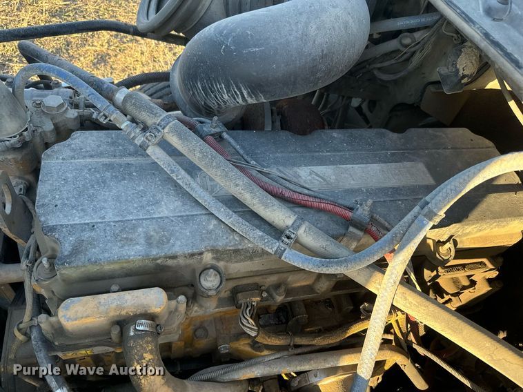 image for item NF9369 2007 Freightliner  Columbia  semi truck