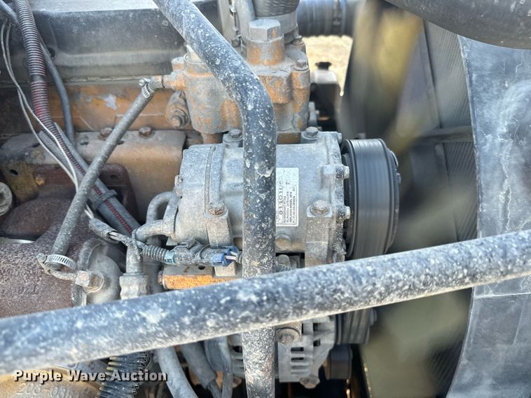 image for item NF9369 2007 Freightliner  Columbia  semi truck