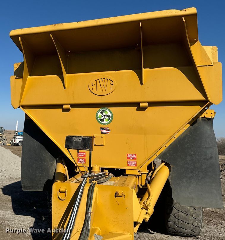 image for item NF9455 Holmes 30T dump trailer