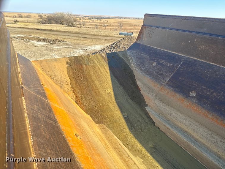 image for item NF9455 Holmes 30T dump trailer