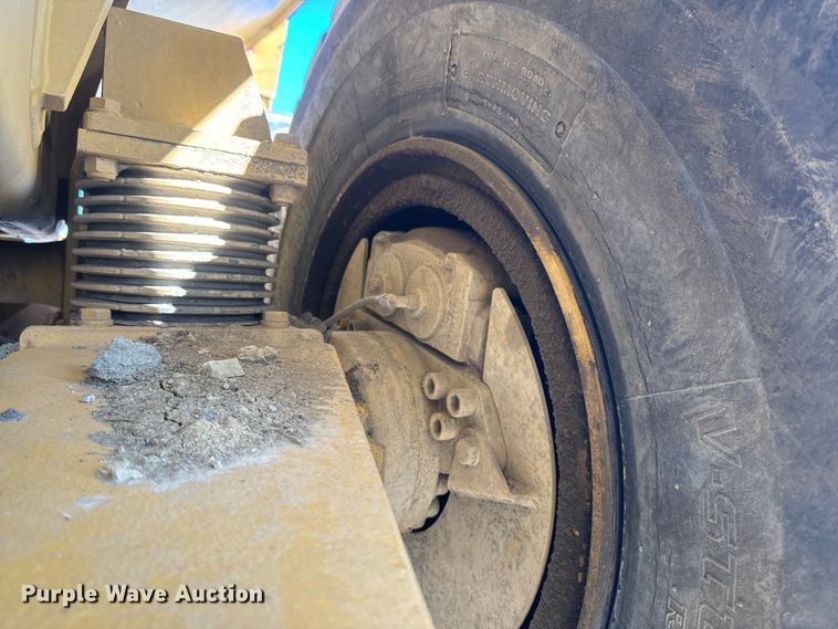 image for item NF9455 Holmes 30T dump trailer