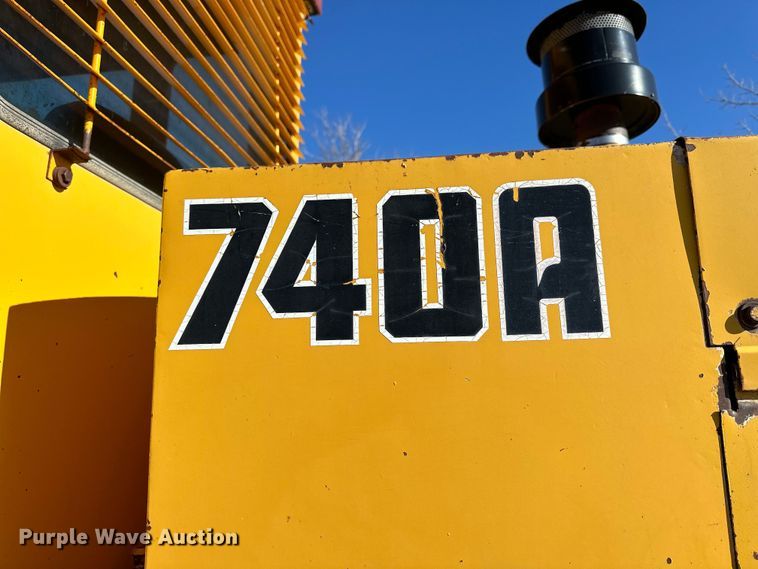 image for item NJ9382 1990 Champion 740A motor grader