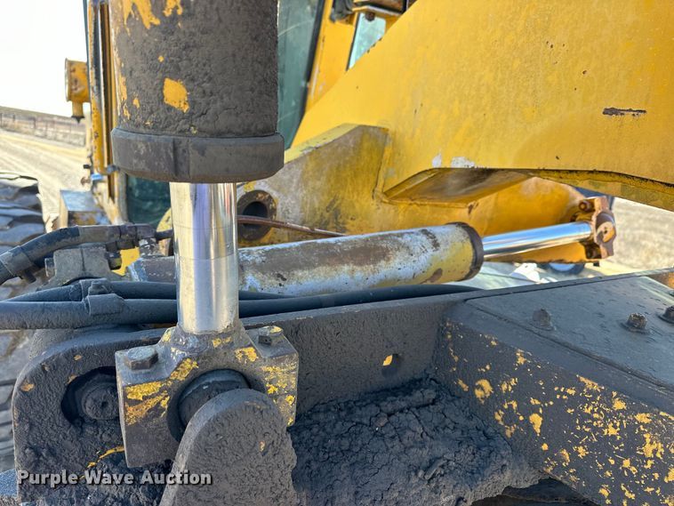 image for item NJ9382 1990 Champion 740A motor grader