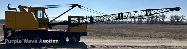 image for item NJ9401 Link-Belt HC-48 crane