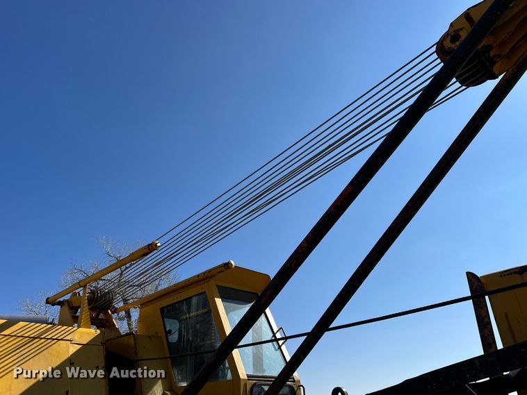 image for item NJ9401 Link-Belt HC-48 crane