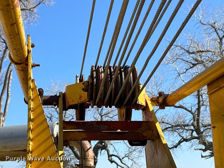 image for item NJ9401 Link-Belt HC-48 crane