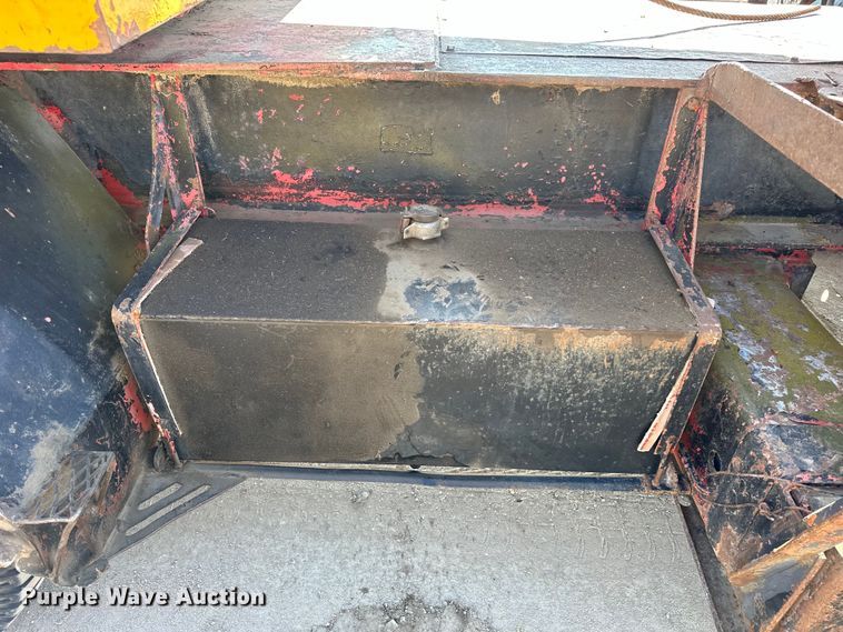 image for item NJ9401 Link-Belt HC-48 crane