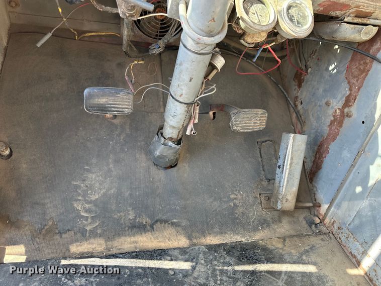 image for item NJ9401 Link-Belt HC-48 crane