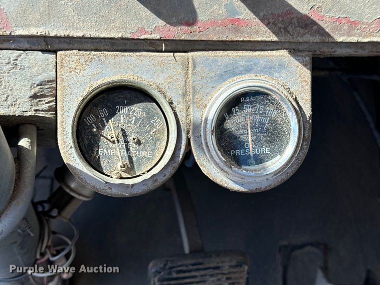 image for item NJ9401 Link-Belt HC-48 crane