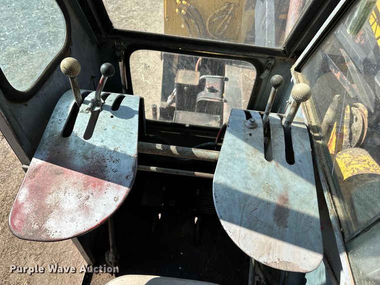 image for item NJ9401 Link-Belt HC-48 crane