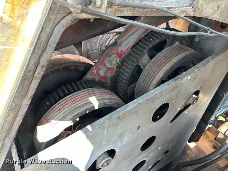 image for item NJ9401 Link-Belt HC-48 crane