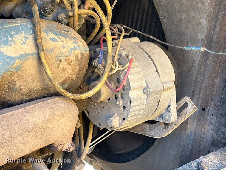 image for item NJ9401 Link-Belt HC-48 crane