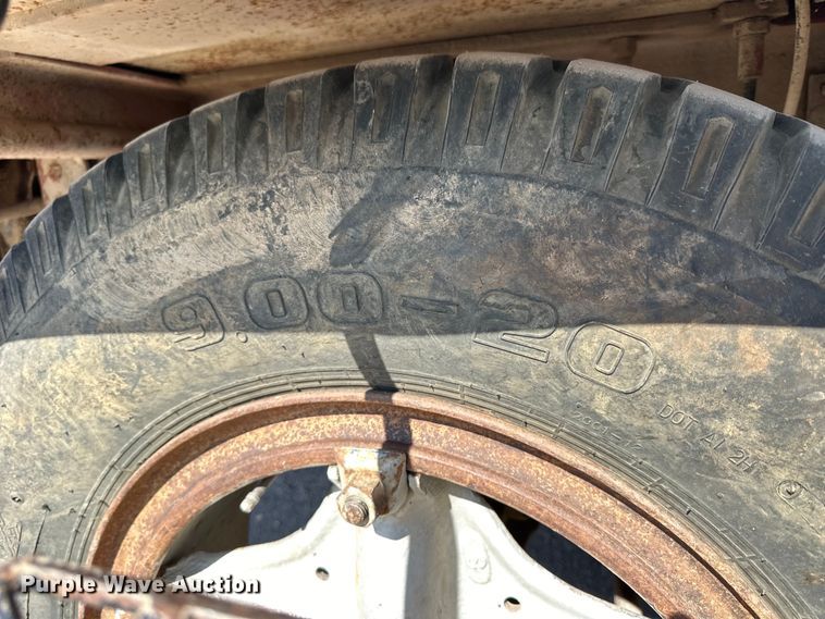 image for item NJ9401 Link-Belt HC-48 crane