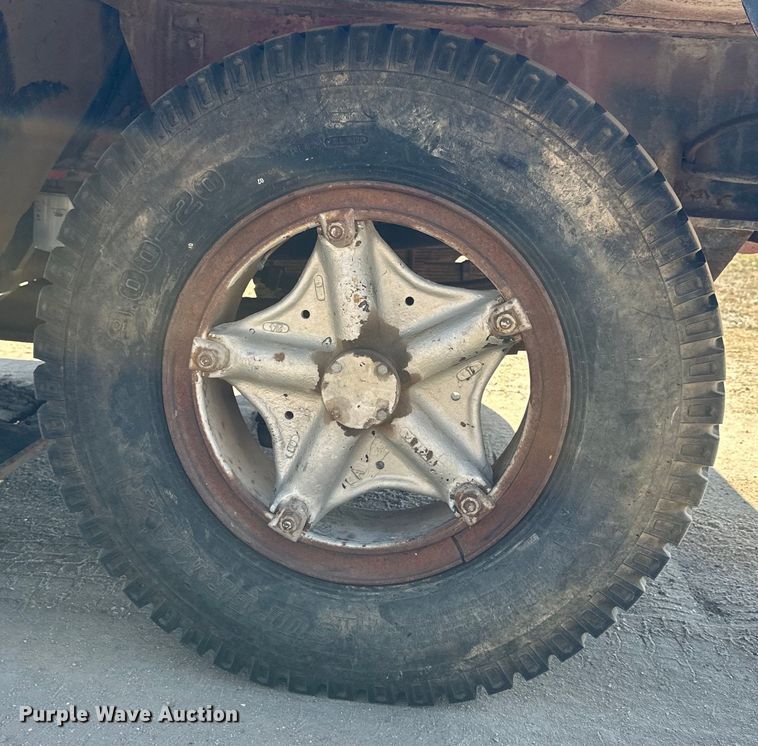 image for item NJ9401 Link-Belt HC-48 crane