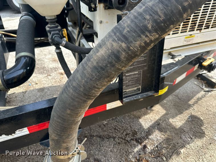 image for item NL9373 2015 Ring-O-Matic 1300 vacuum excavator