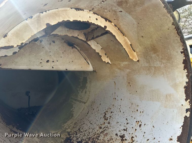 image for item NL9373 2015 Ring-O-Matic 1300 vacuum excavator