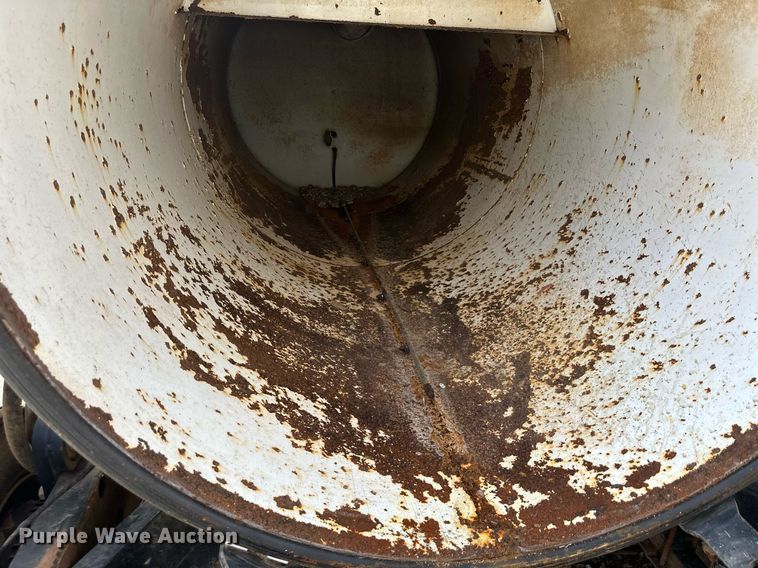 image for item NL9373 2015 Ring-O-Matic 1300 vacuum excavator