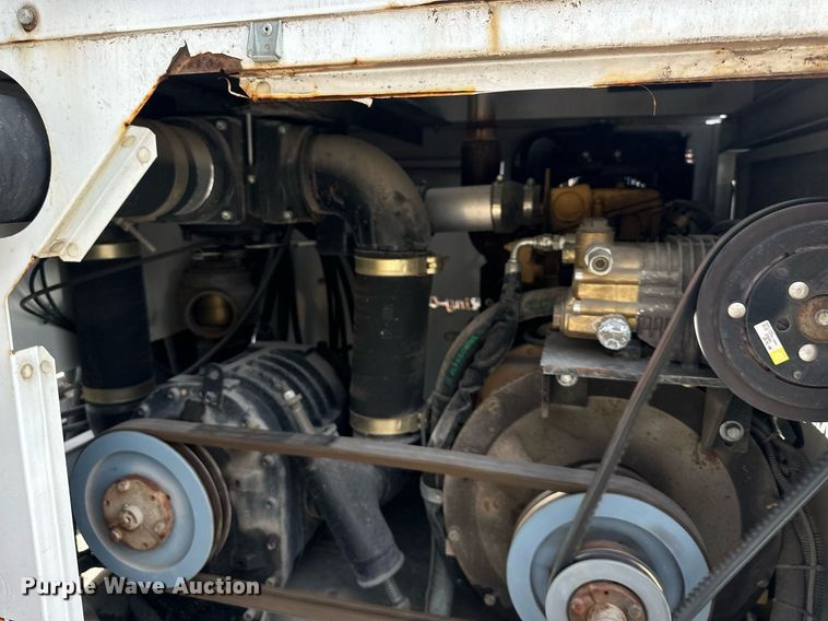 image for item NL9373 2015 Ring-O-Matic 1300 vacuum excavator