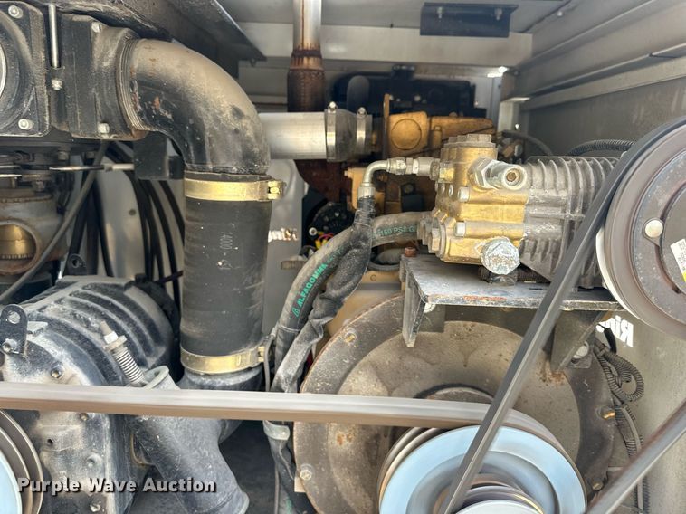 image for item NL9373 2015 Ring-O-Matic 1300 vacuum excavator