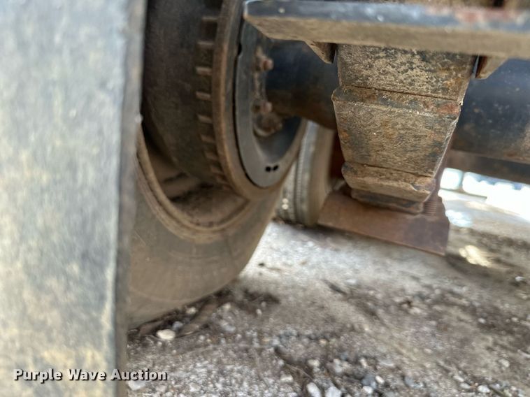 image for item NL9373 2015 Ring-O-Matic 1300 vacuum excavator