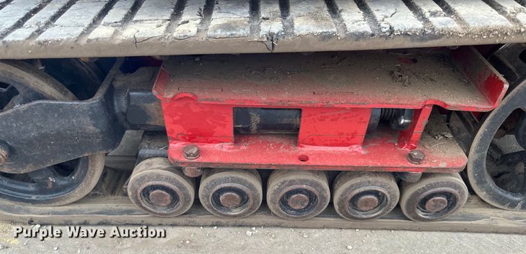 image for item NT9006 Toro  TX427 compact utility loader